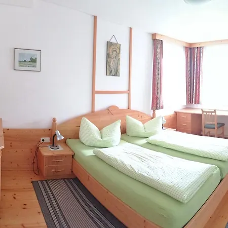 Lenzerhof Farmház Grän