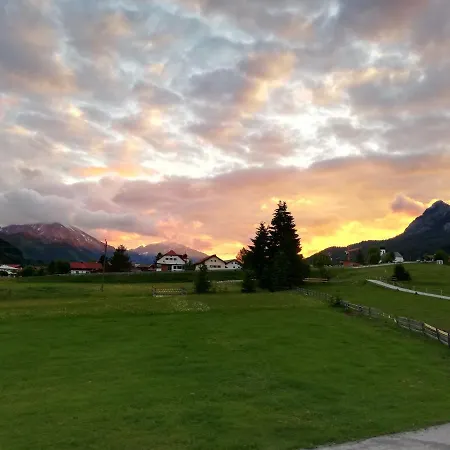 Lenzerhof Farm stay